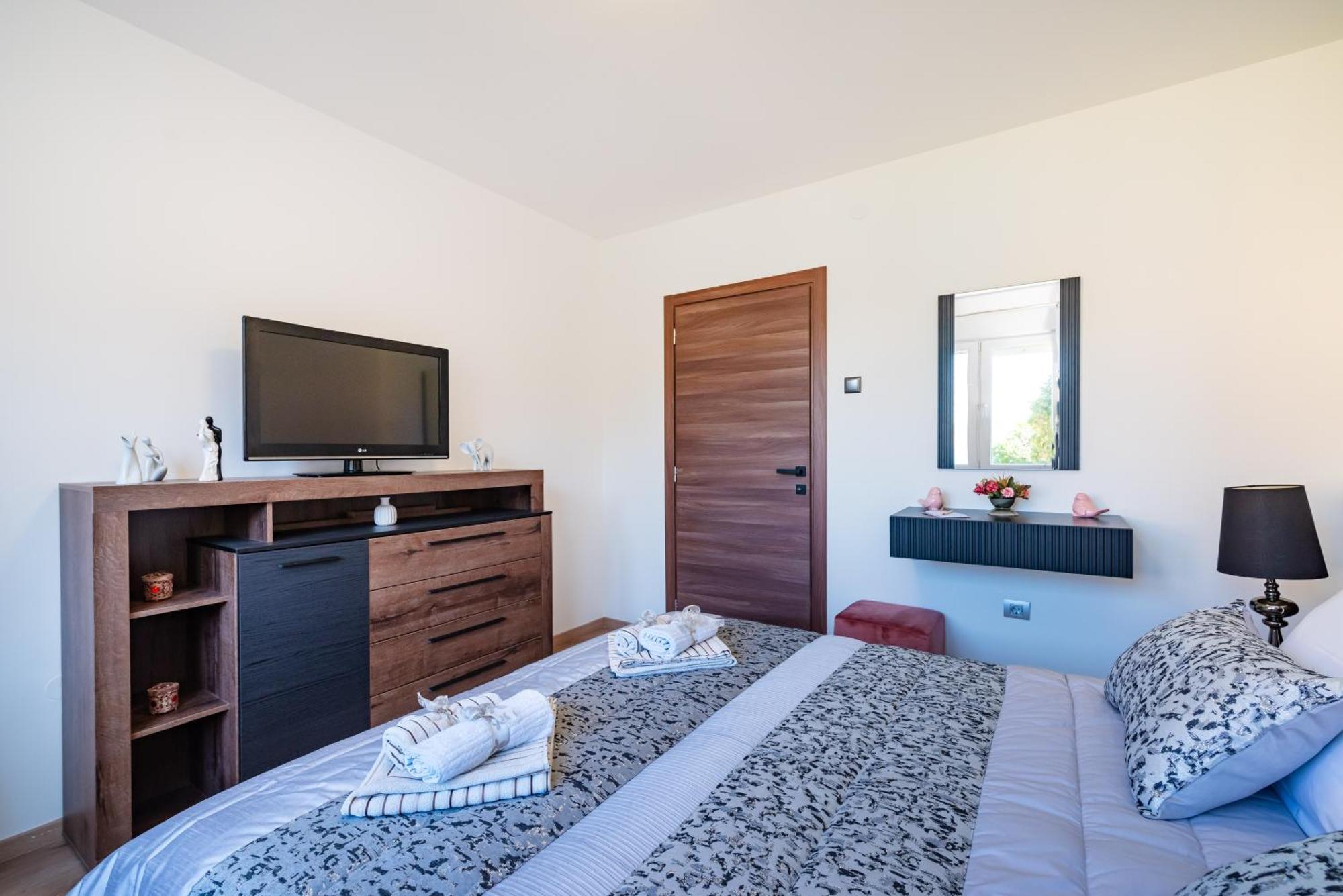 Kolovare Garden Oasis - First Row By Sea Apartment ซาดาร์ ภายนอก รูปภาพ
